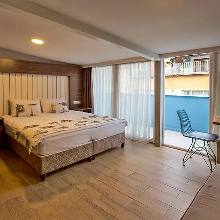 Pera Sultan Apartmanhotel 4*