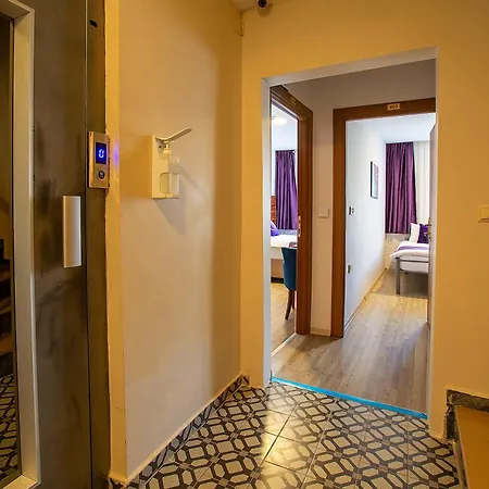 Pera Sultan Apartahotel