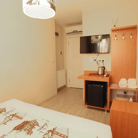 Pera Sultan Hotel apartamentowy 4*