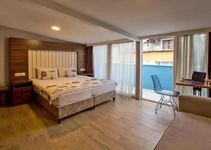 Pera Sultan Aparthotel 4*