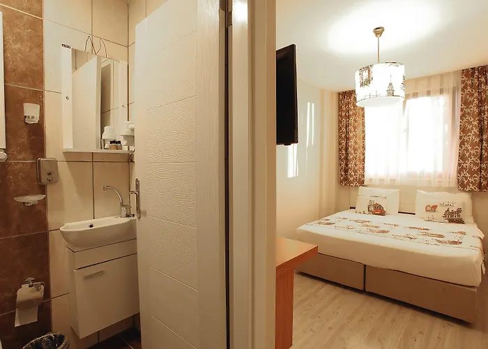 Pera Sultan Aparthotel 4*