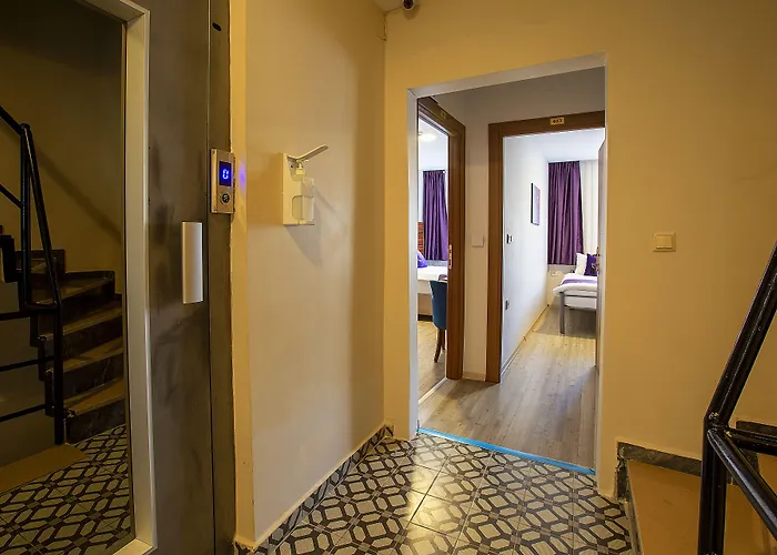 Aparthotel Pera Sultan 4*