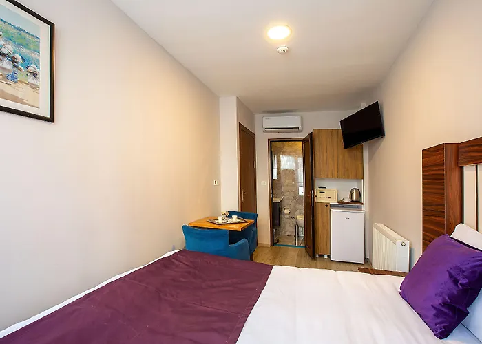 Pera Sultan Aparthotel 4*